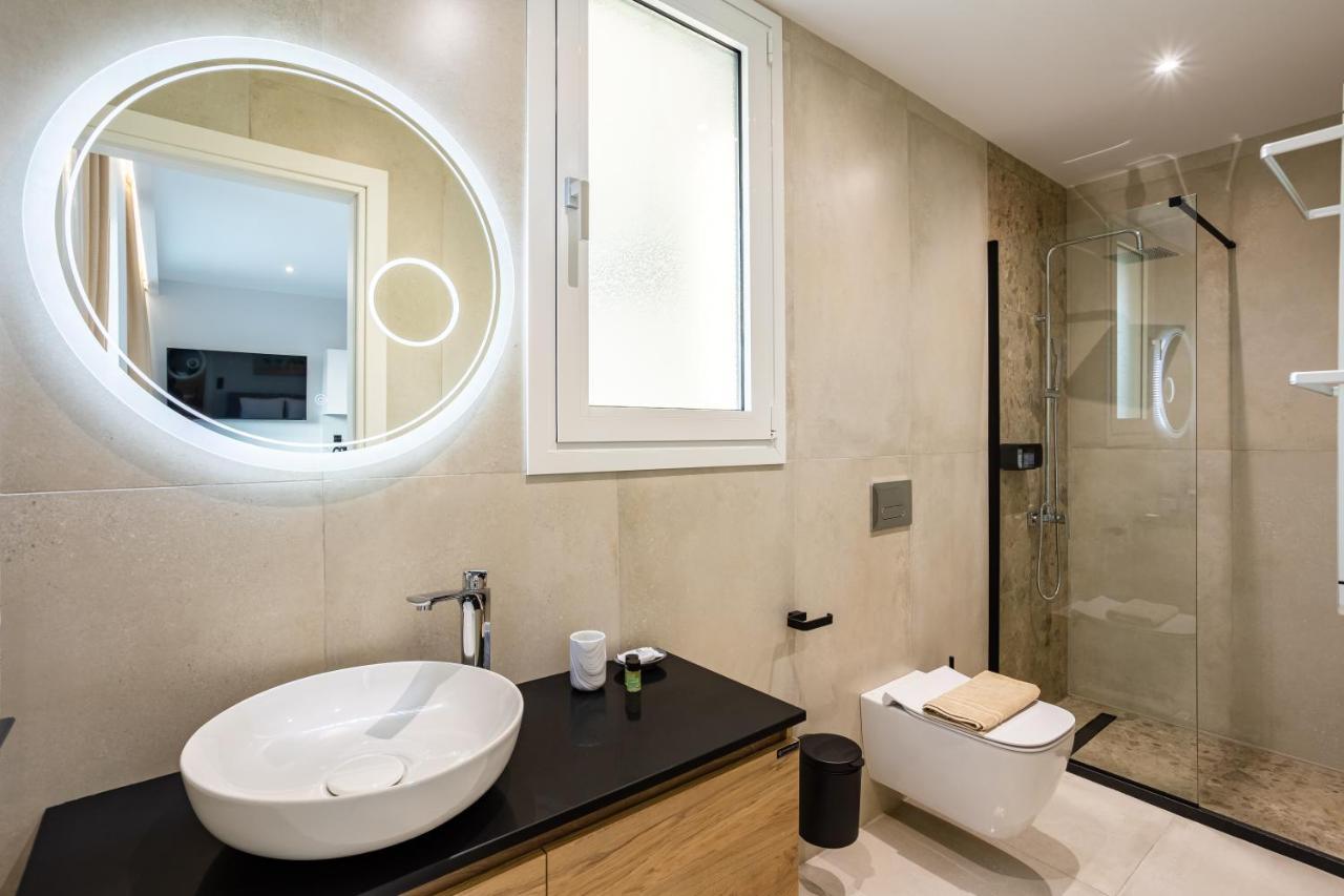 Black & White Marina Studio, Kalamata Getaway Exterior foto